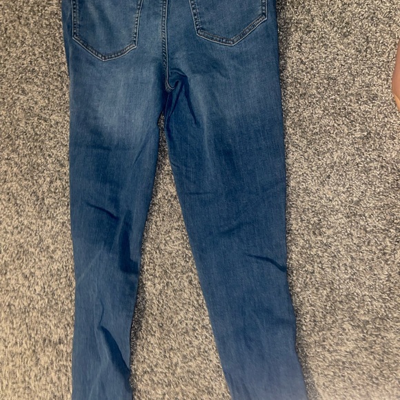 Super stretchy and comfy - Picture 3 of 3